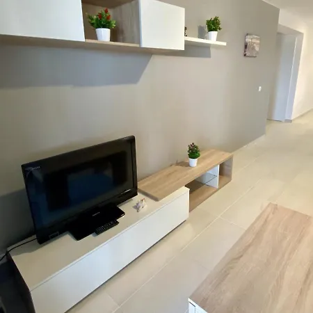 Apartbeach Agustina Aragon Climatizado Y Vistas Playa *